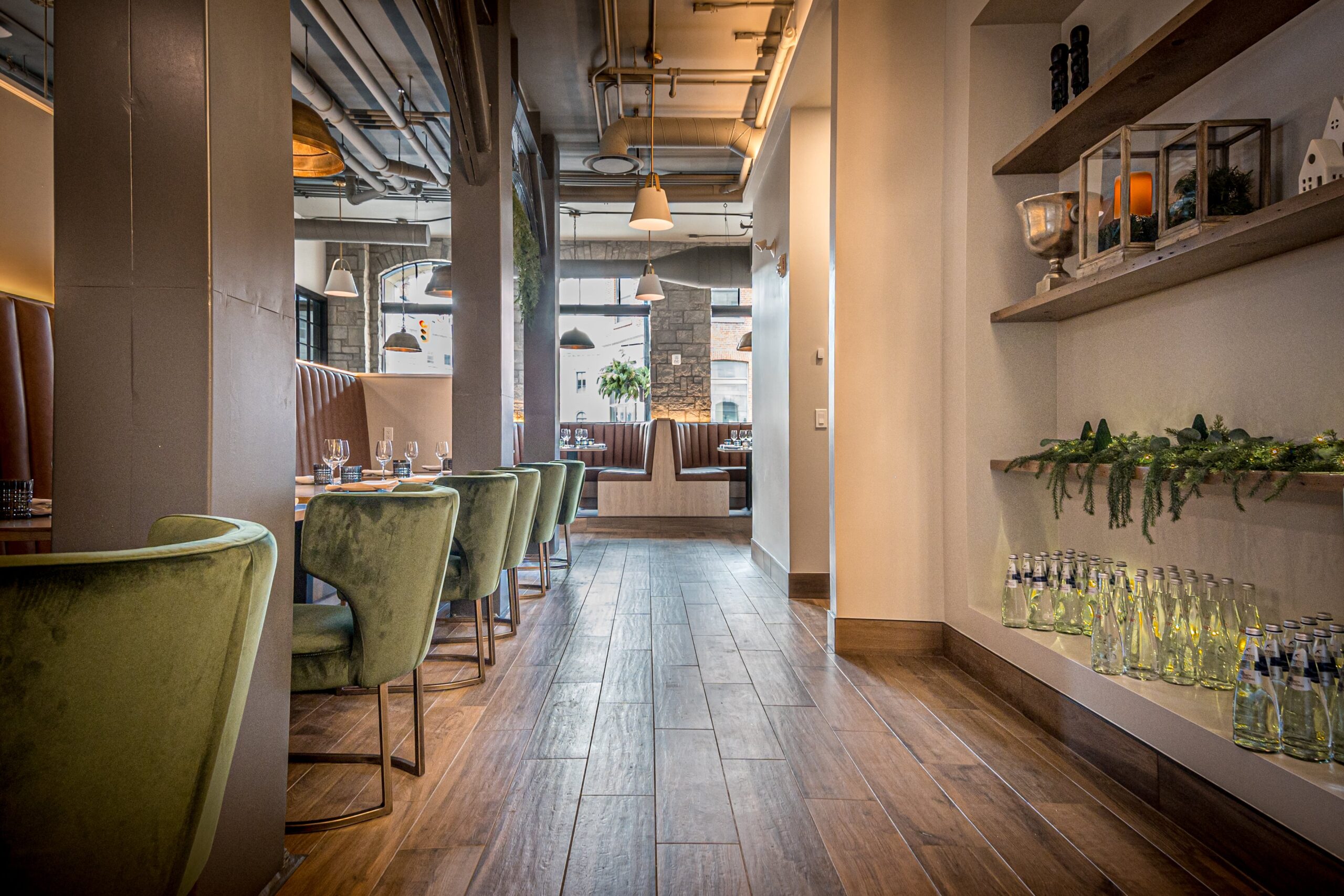 Gallery HEIST RESTAURANT + WINE CLUB