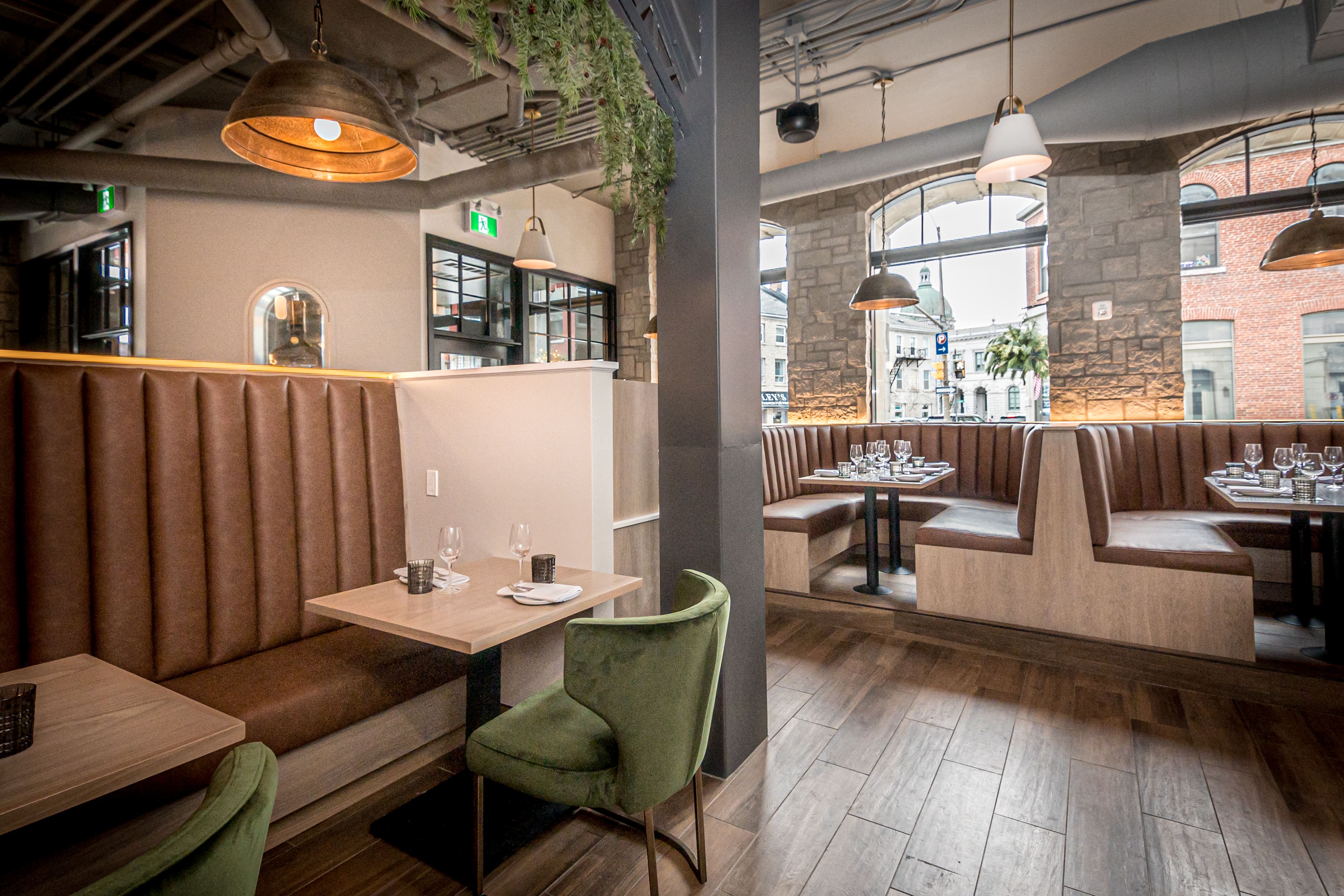 Gallery HEIST RESTAURANT + WINE CLUB