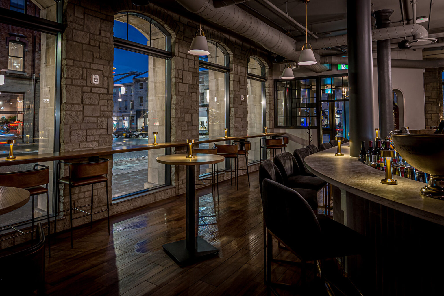 Gallery HEIST RESTAURANT + WINE CLUB