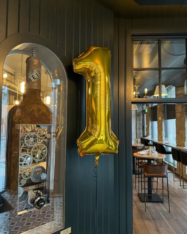 Steal the Moment HEIST RESTAURANT + WINE CLUB