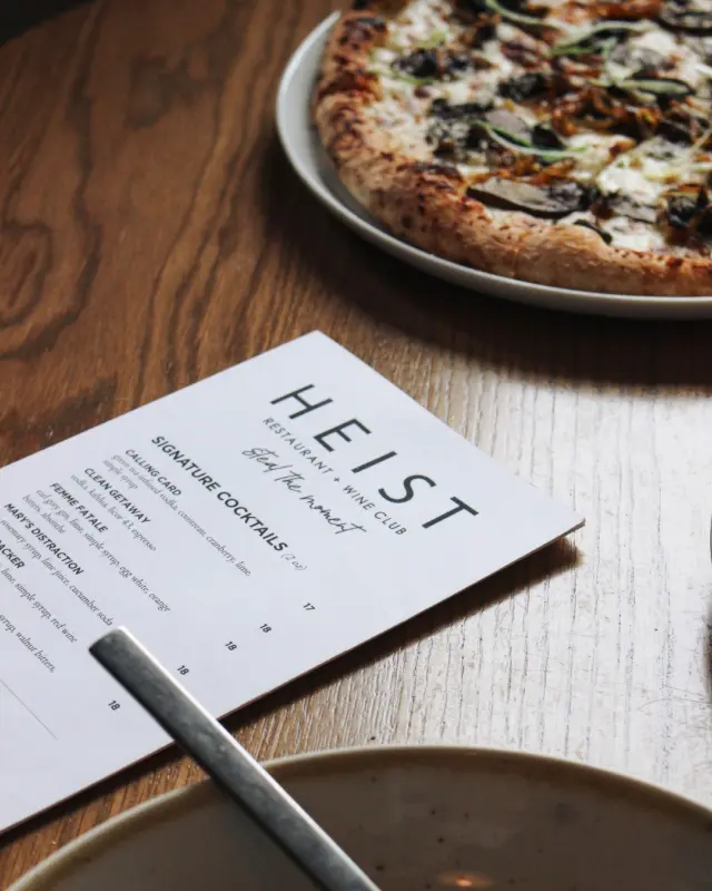 🍂 The leaves are falling + the flavours are calling. Our new fall menu has officially dropped and trust us, it’s criminally good. Ready to pull off your next flavour HEIST?

Reserve your table now - Link in bio!